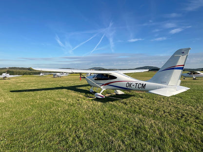 Let lietadlom Tecnam P2010